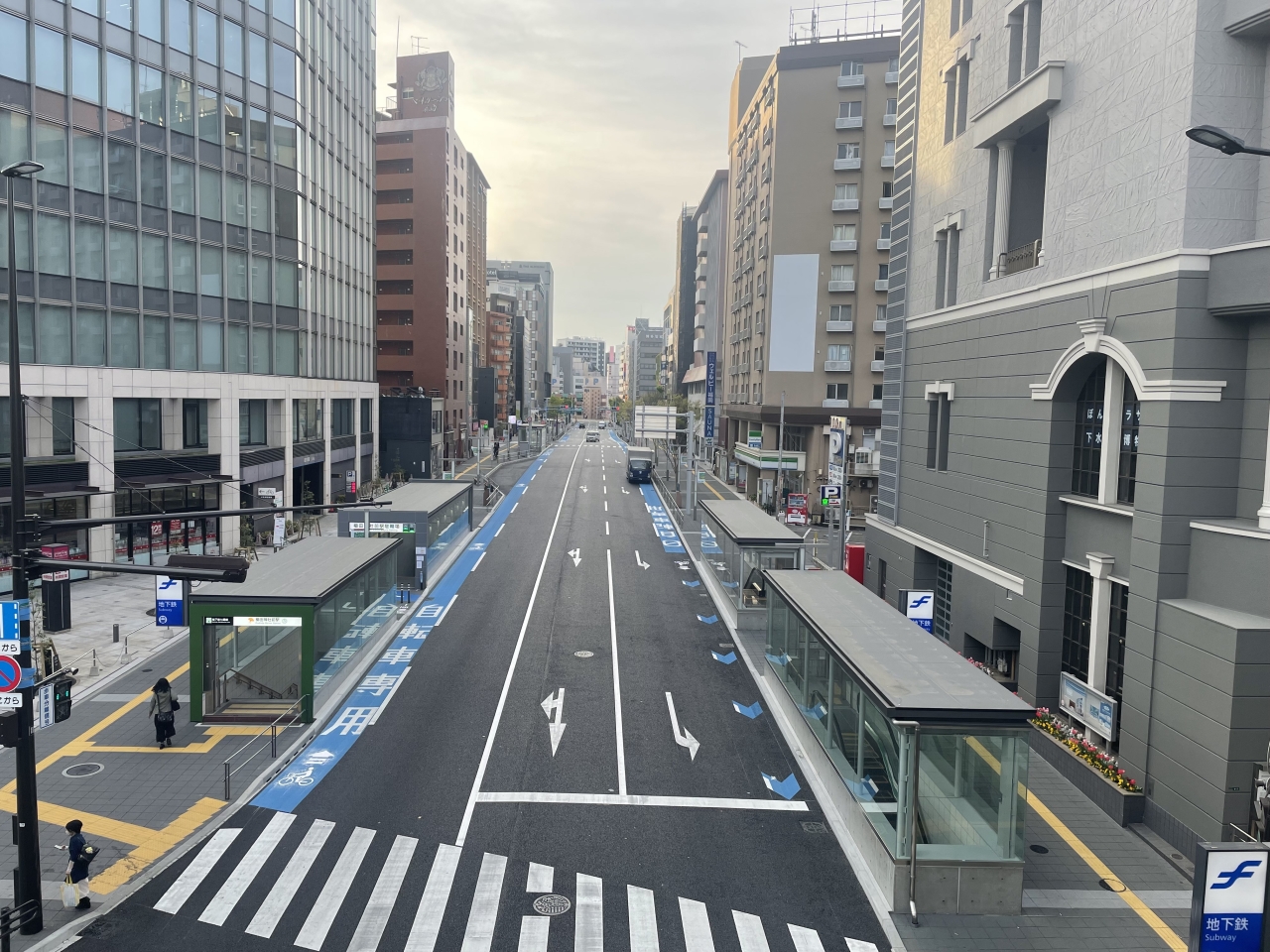博多駅前線歩道舗装工事（その2）